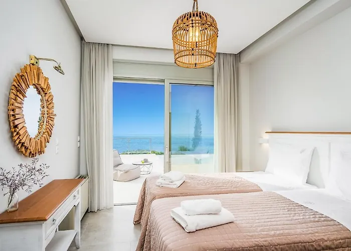 Owls Secret By Villa *